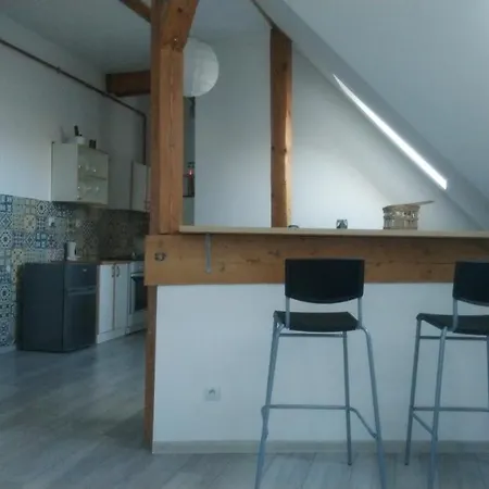 Secret 2 Apartment *