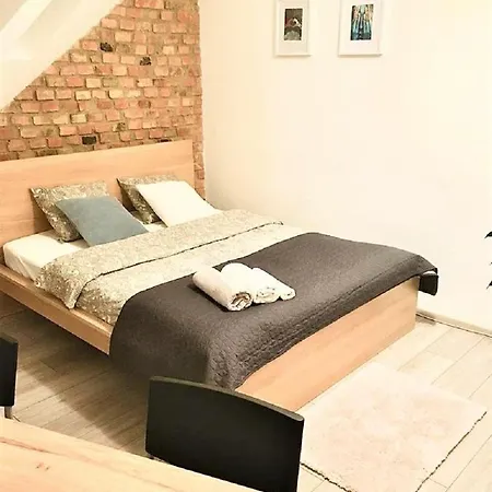 Secret 2 Apartment *